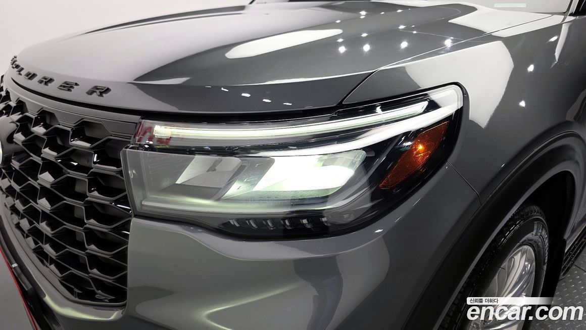 Ford Explorer 2025