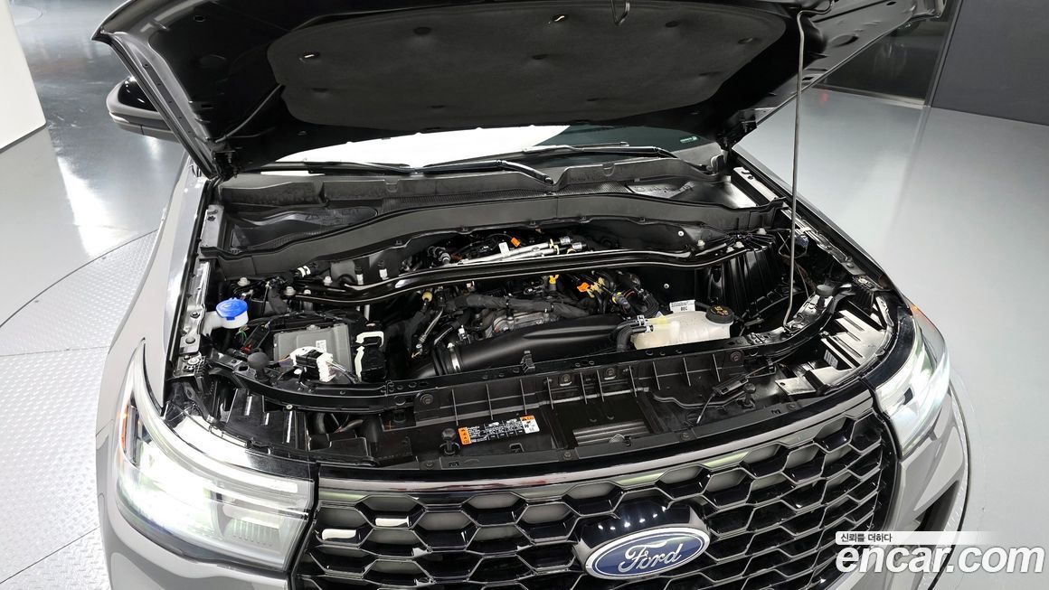 Ford Explorer 2025