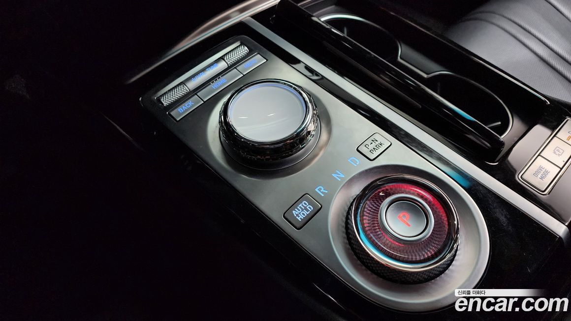 Genesis G80 2023