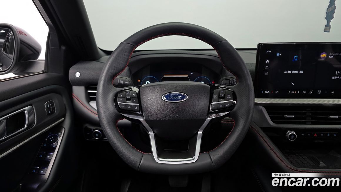 Ford Explorer 2025
