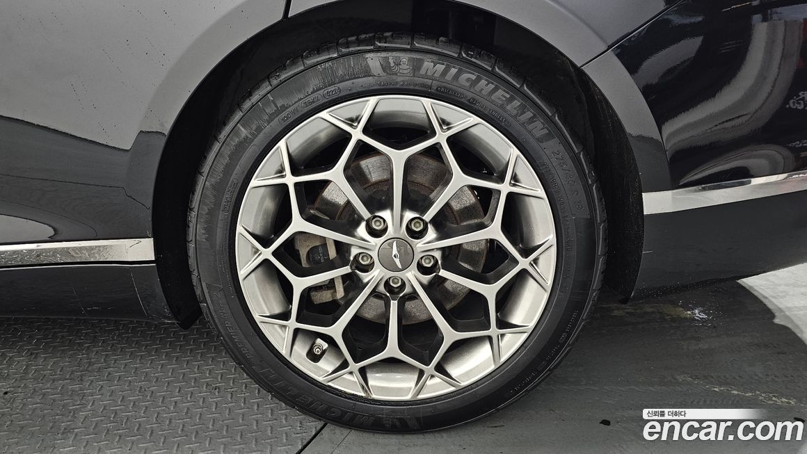 Genesis G80 2021