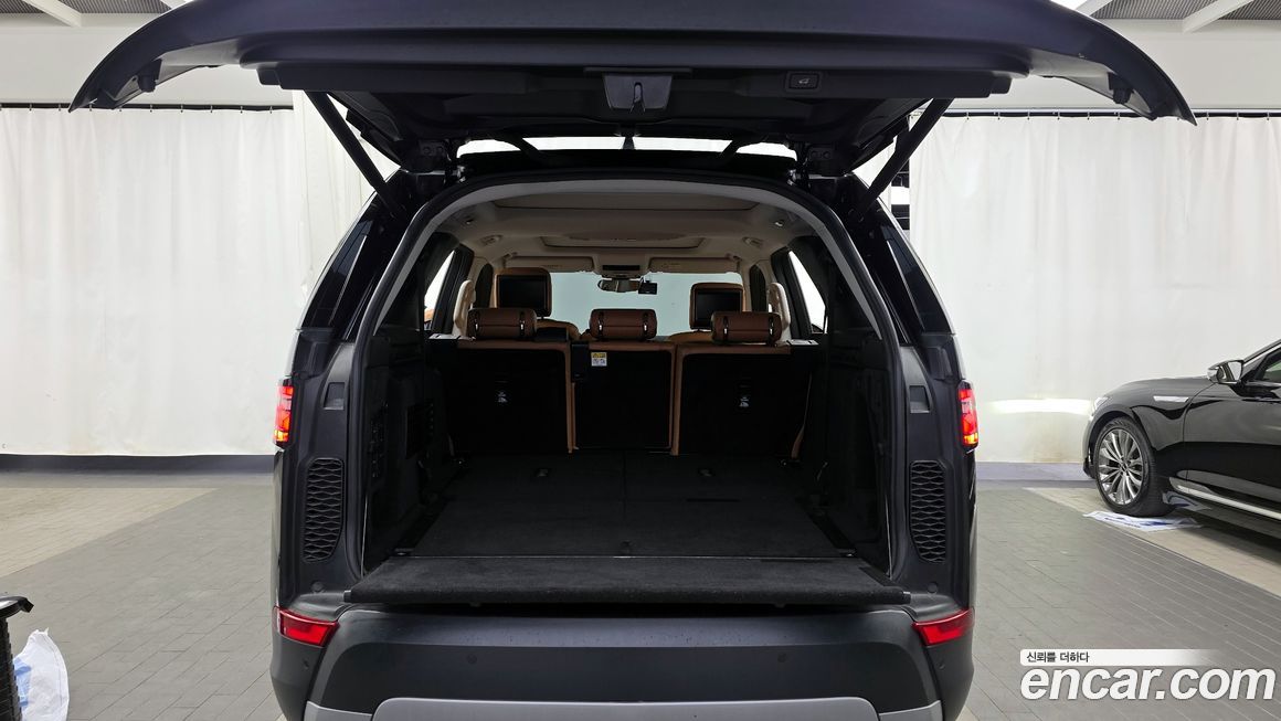 Land Rover Discovery 2019