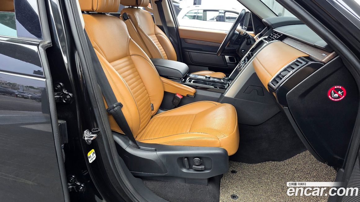 Land Rover Discovery 2019