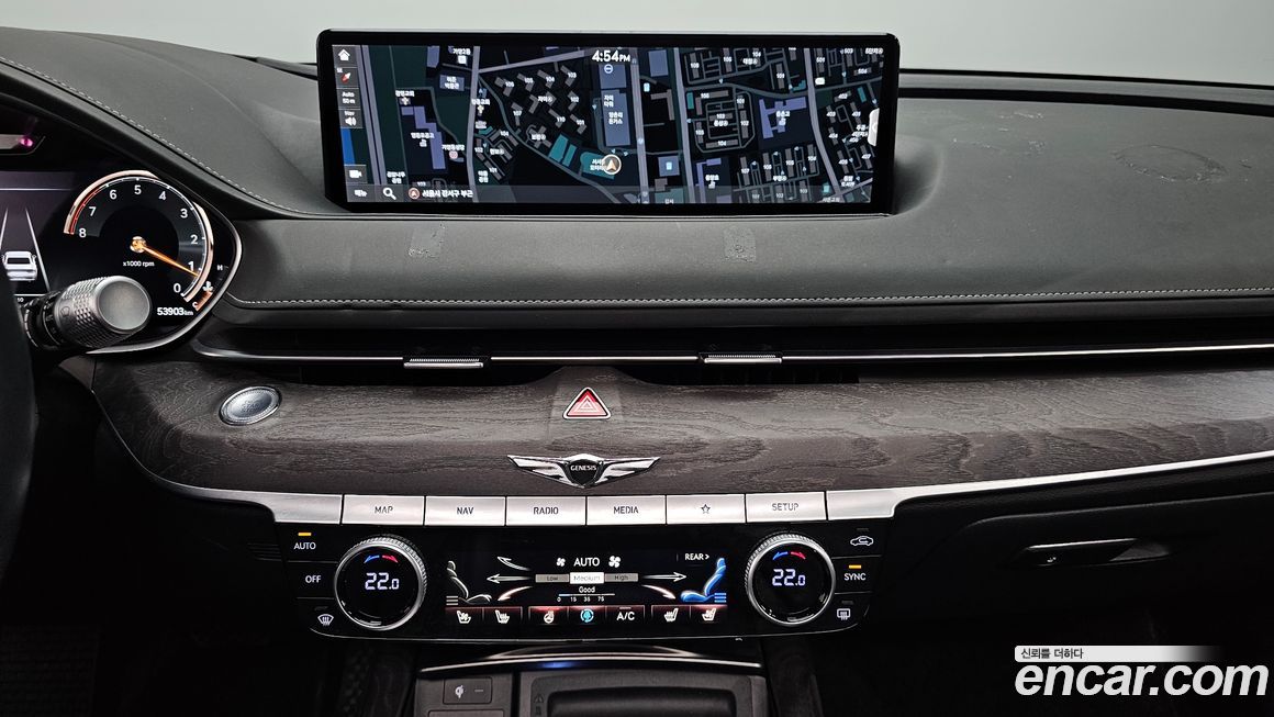 Genesis G80 2021