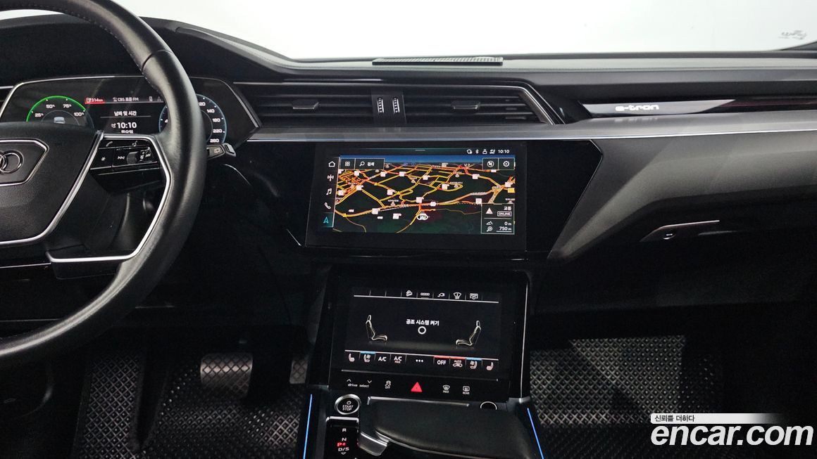 Audi e-tron 2021