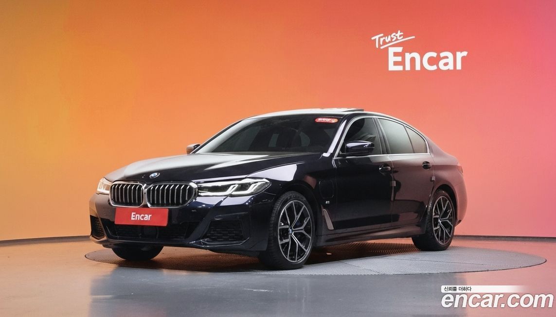BMW 5-Series 2021