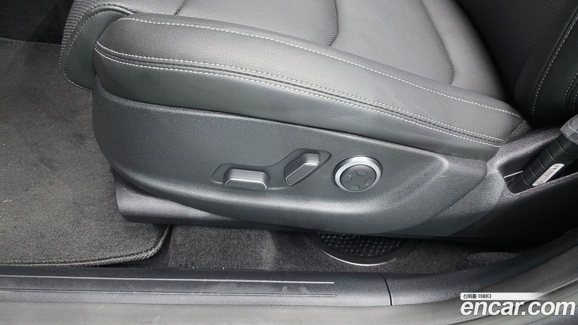 Genesis GV70 2021