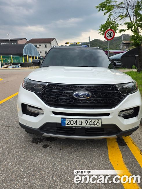 Ford Explorer 2022