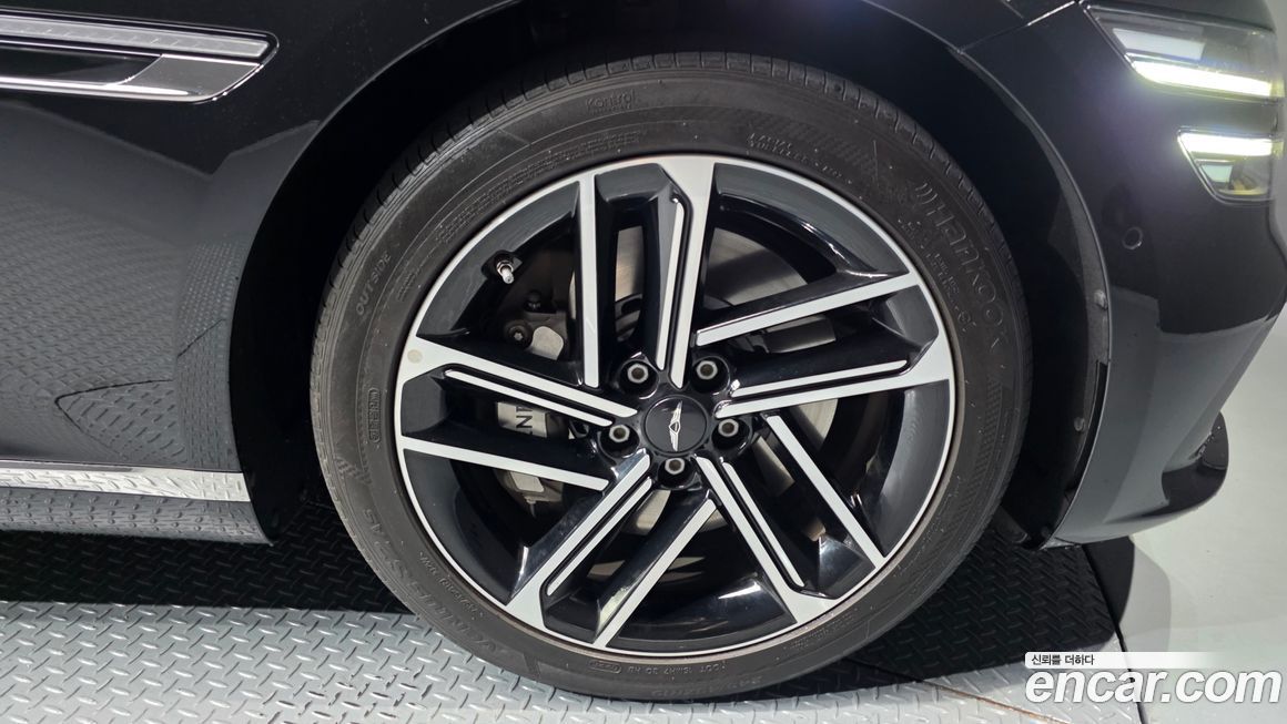 Genesis G80 2025