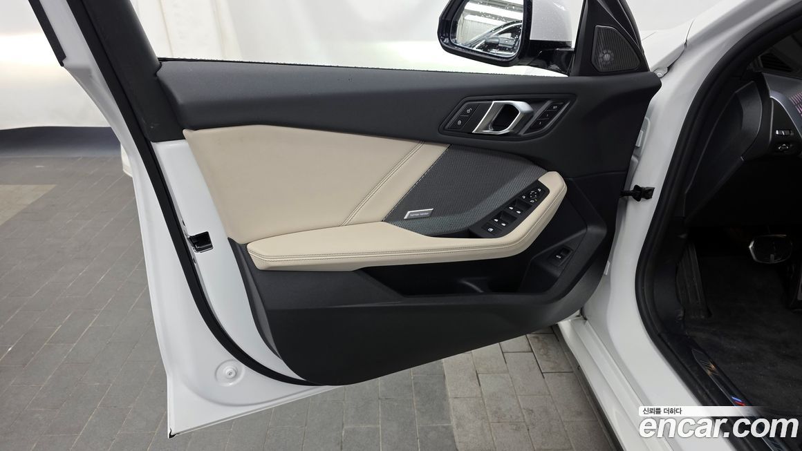 BMW 1-Series 2025