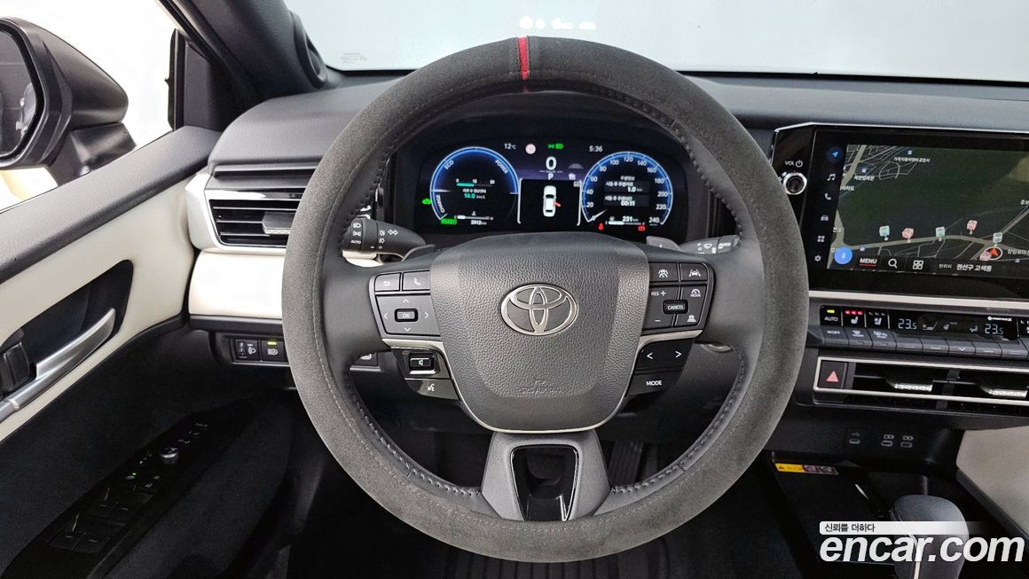 Toyota Camry 2025