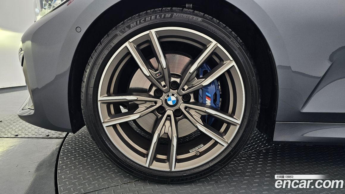 BMW 3-Series 2021