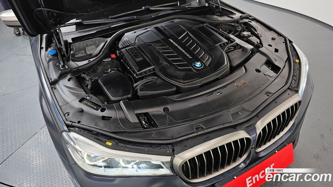 BMW 7-Series 2018