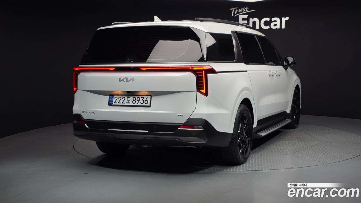 Kia Canival 2025