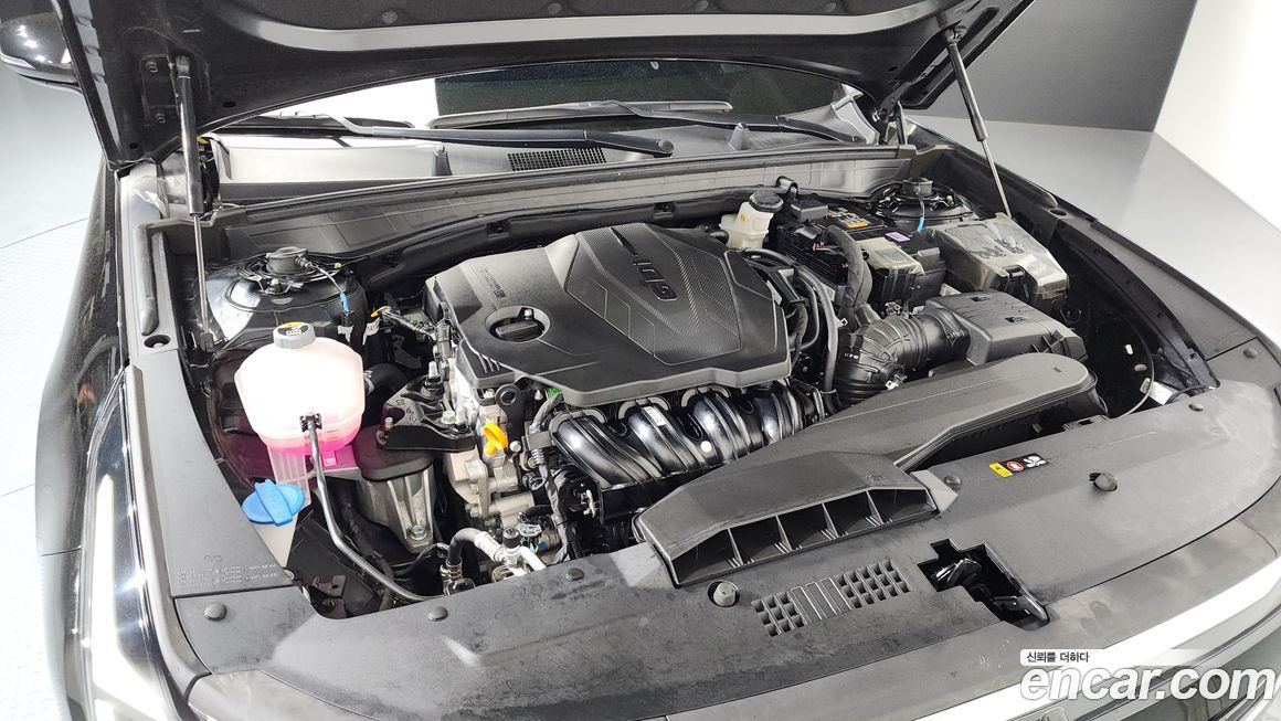 Kia K8 2025