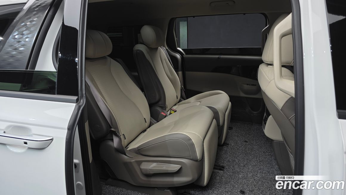 Kia Canival 2025