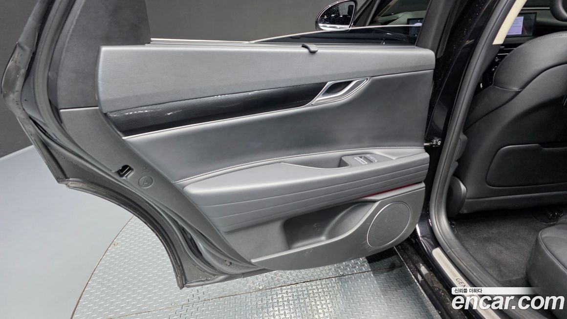 Genesis G80 2025