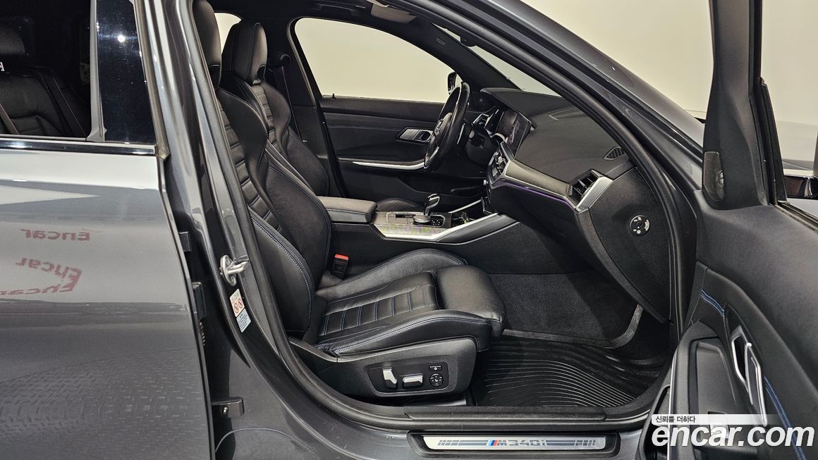 BMW 3-Series 2021