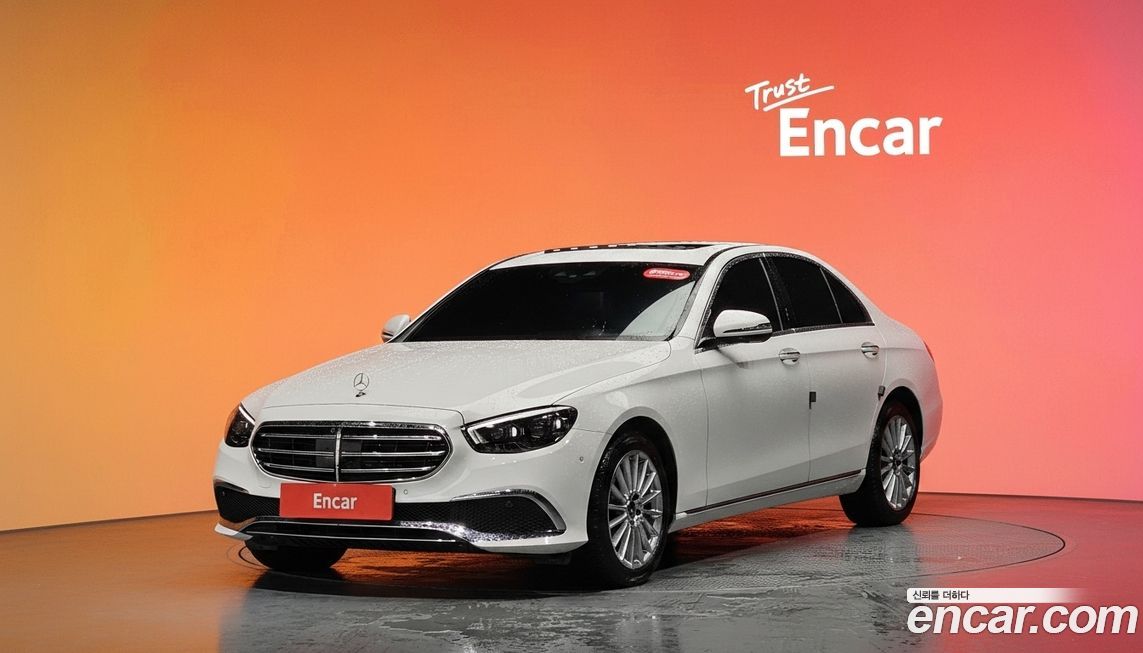 Mercedes-Benz E-Class 2022