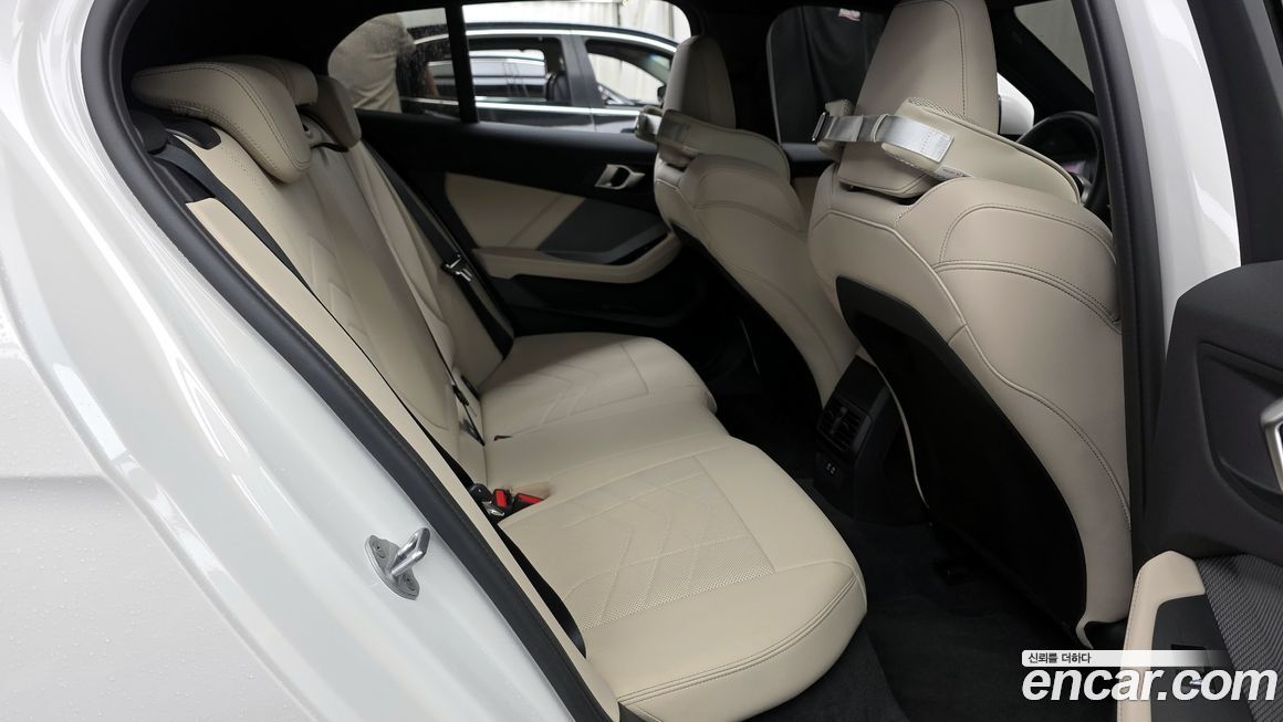BMW 1-Series 2025