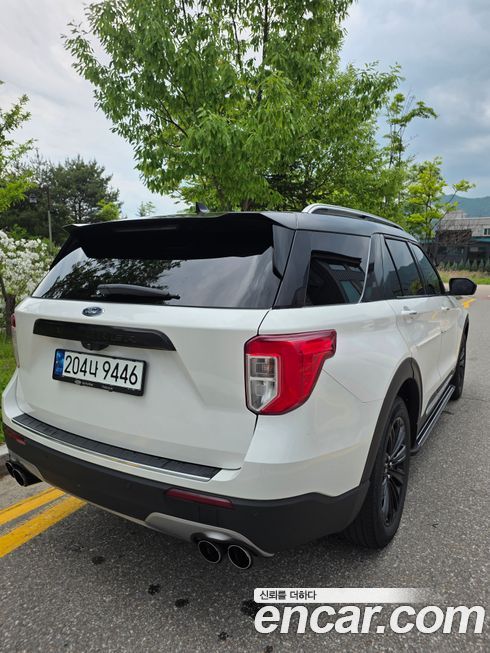 Ford Explorer 2022