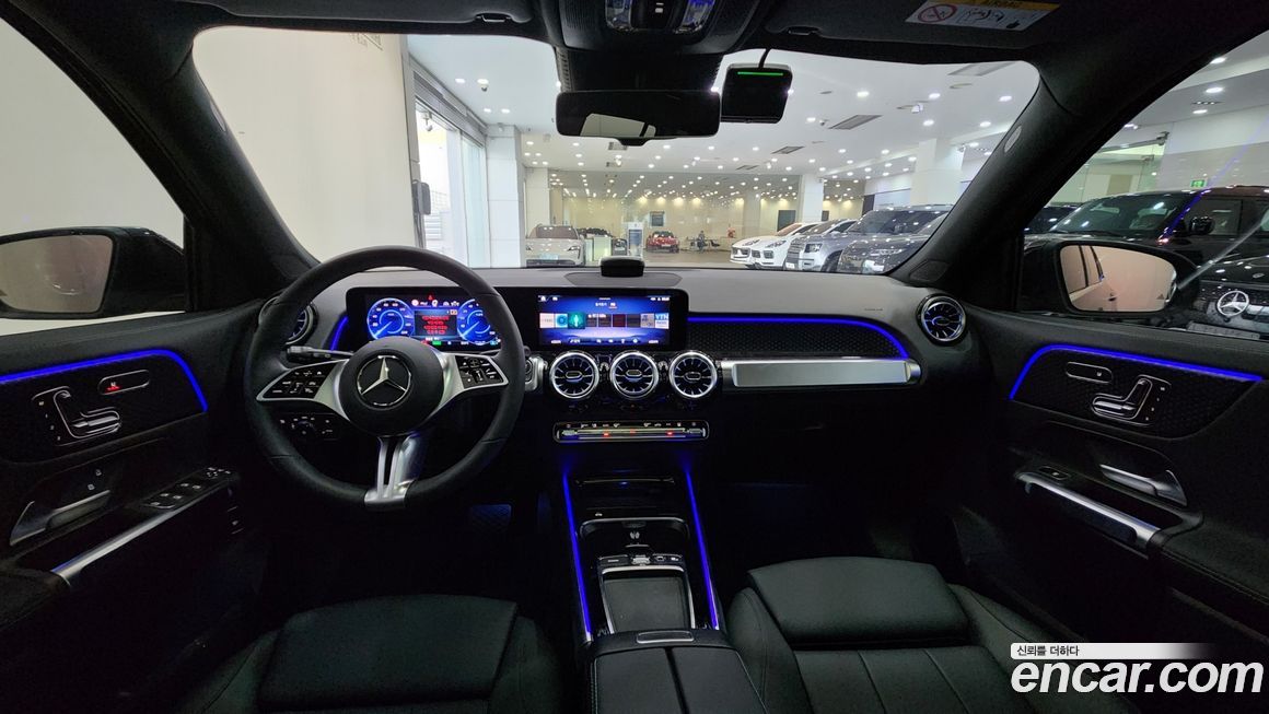 Mercedes-Benz EQB 2026