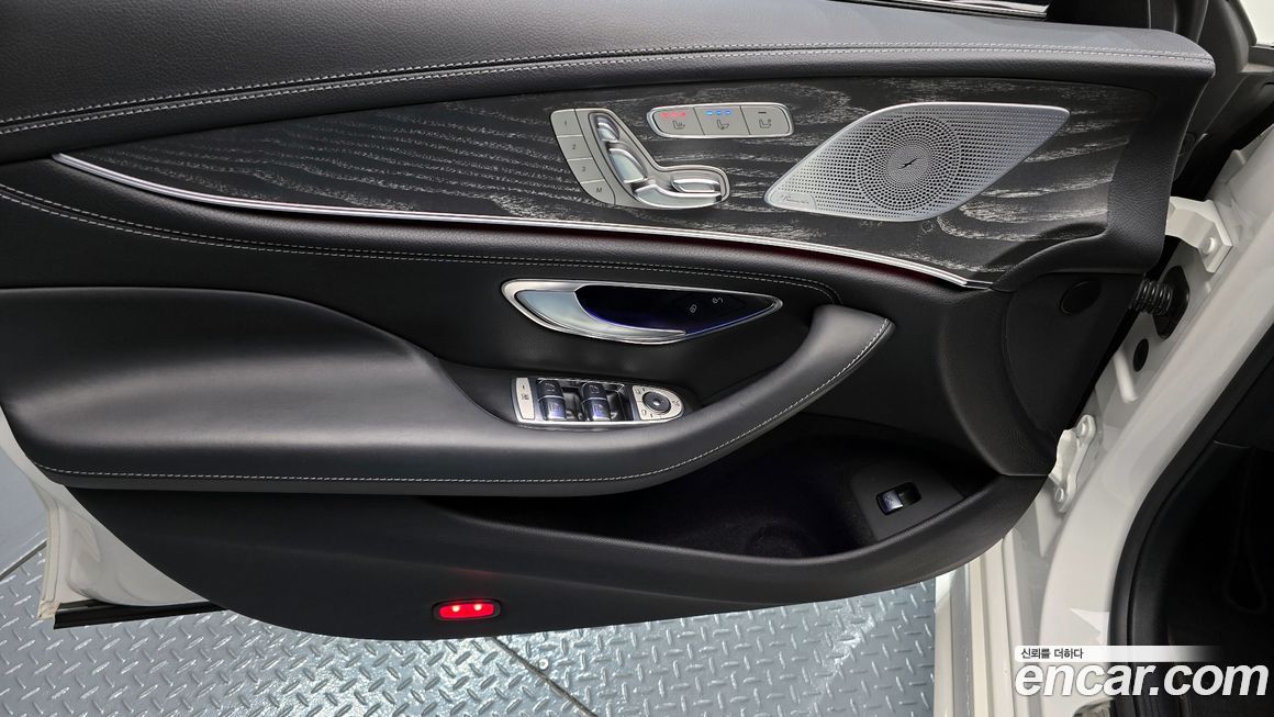 Mercedes-Benz CLS-Class 2020