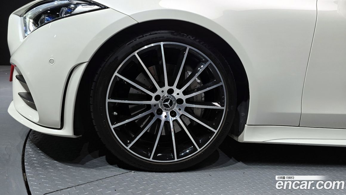 Mercedes-Benz CLS-Class 2020