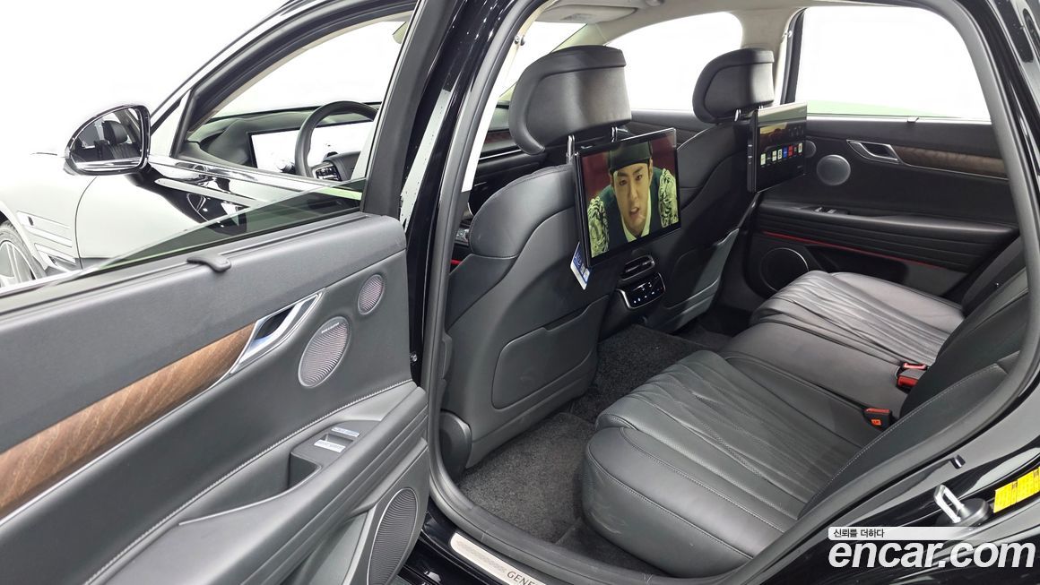 Genesis G80 2025
