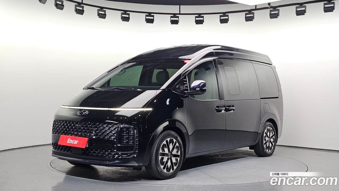 Hyundai Staria 2024