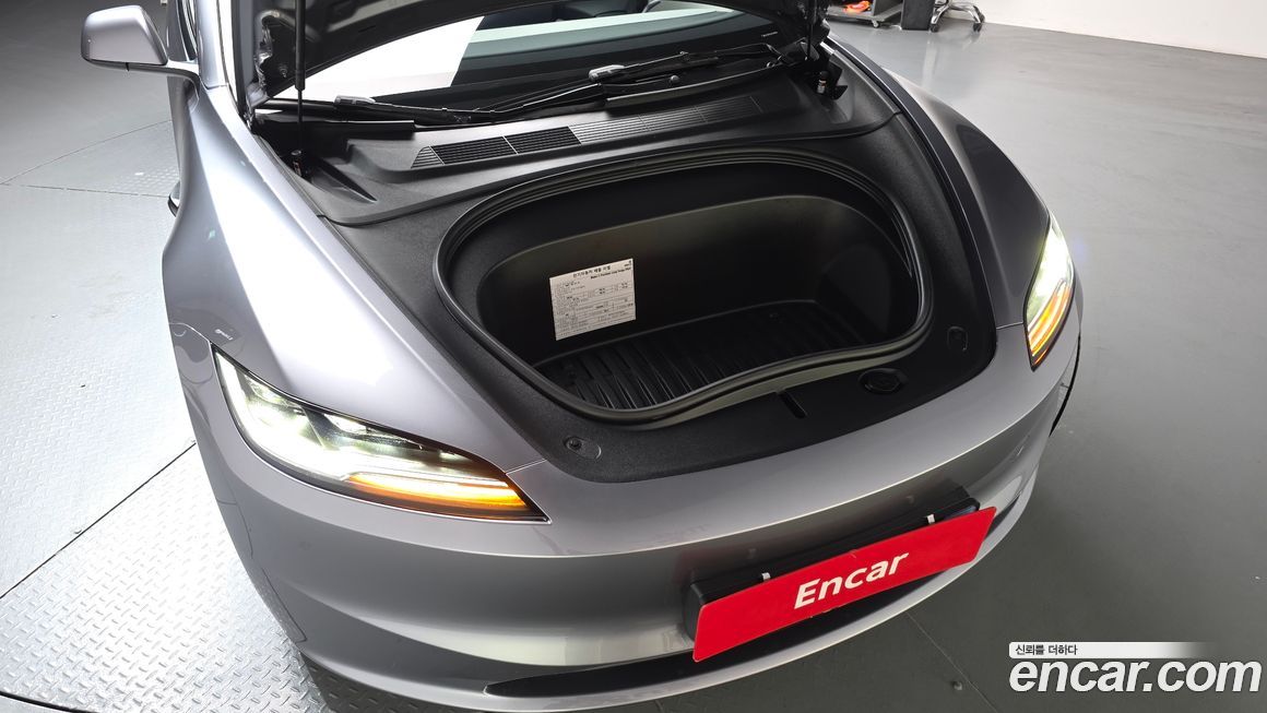 Tesla Model 3 2026