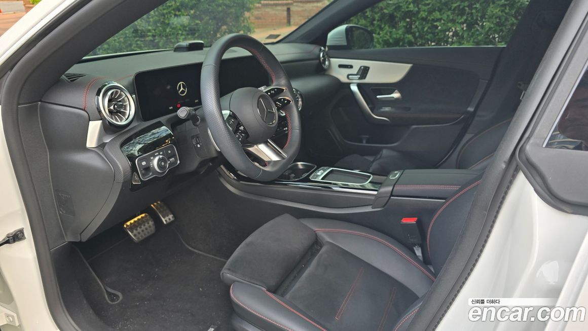 Mercedes-Benz CLA-Class 2024