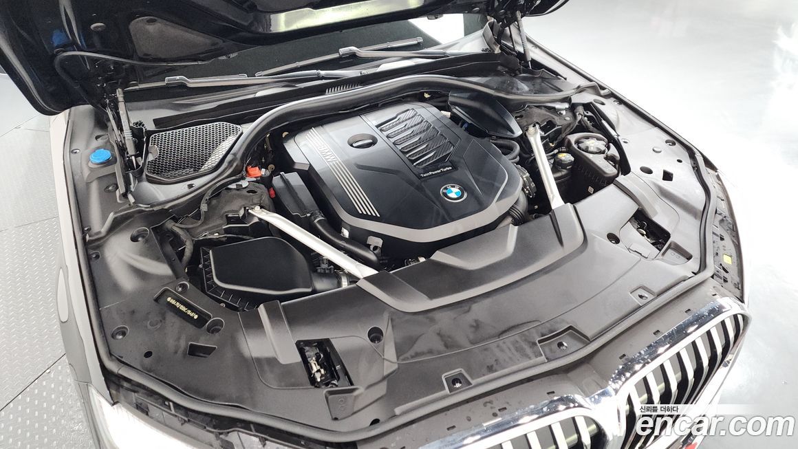 BMW 7-Series 2022