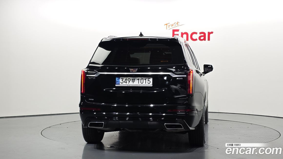 Cadillac XT6 2023