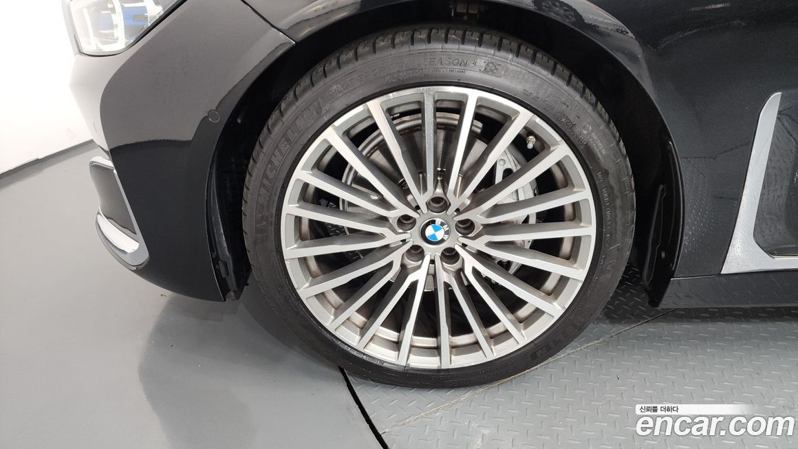 BMW 7-Series 2022