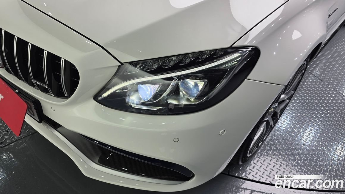 Mercedes-Benz C-Class 2017