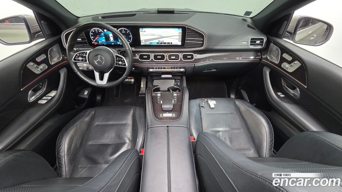 Mercedes-Benz GLE-Class 2021