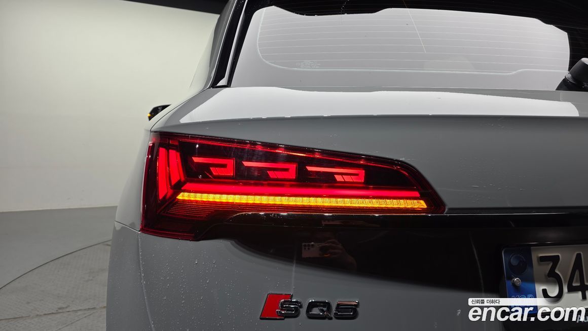 Audi SQ5 2021