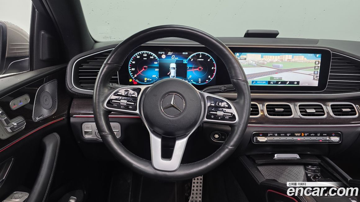 Mercedes-Benz GLE-Class 2021