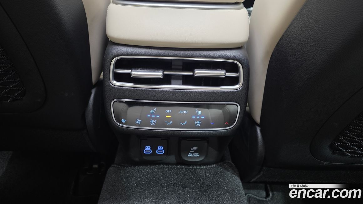 Genesis GV70 2026