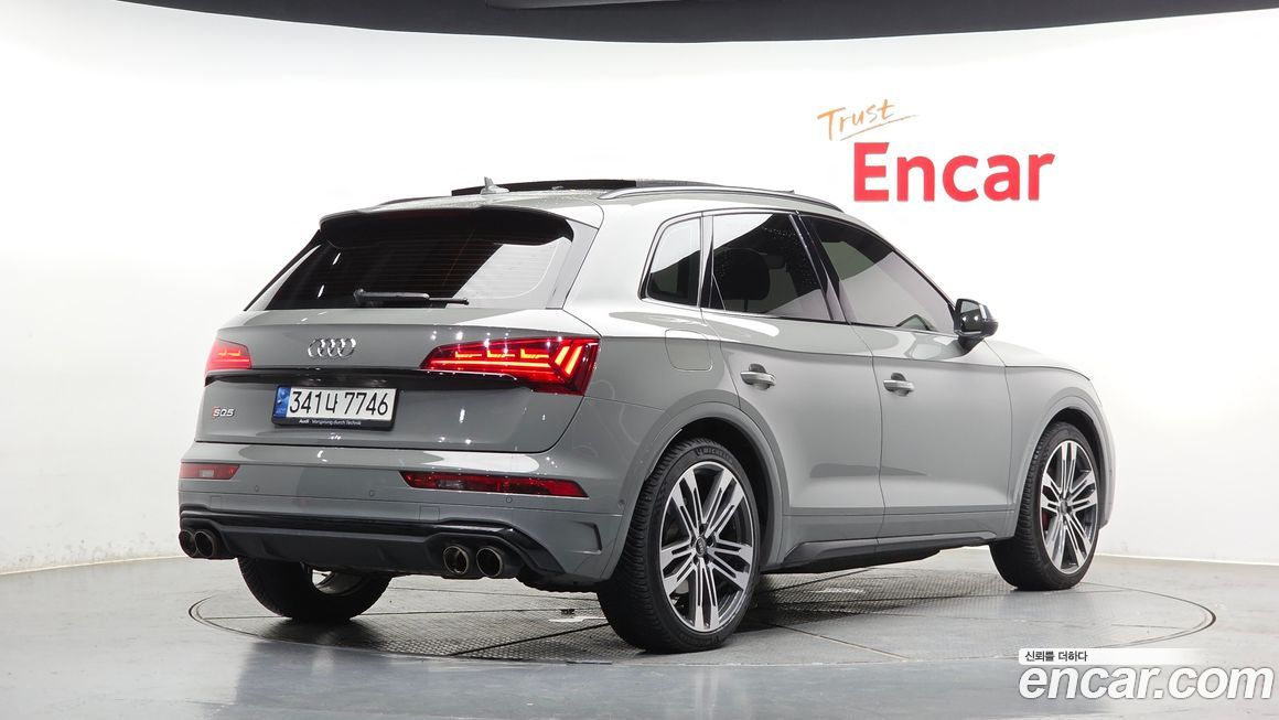 Audi SQ5 2021