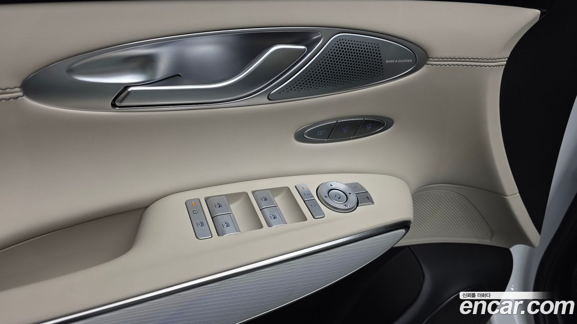 Genesis GV70 2026