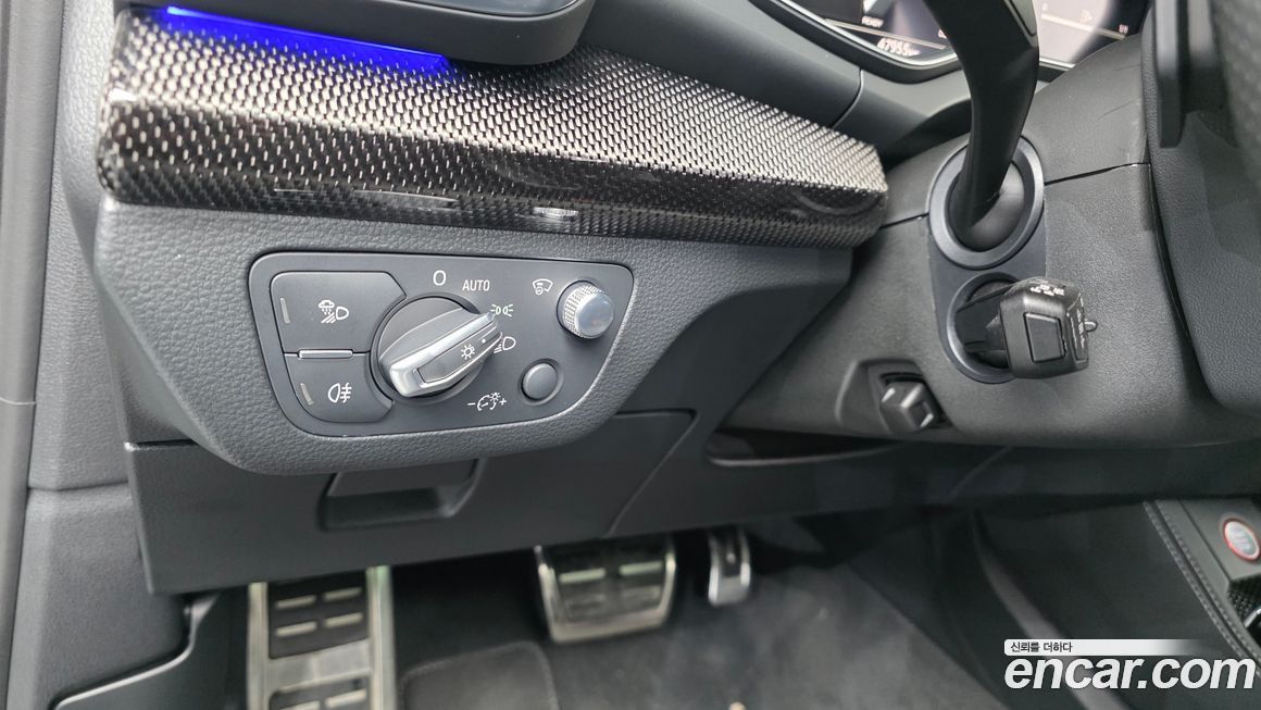 Audi SQ5 2021