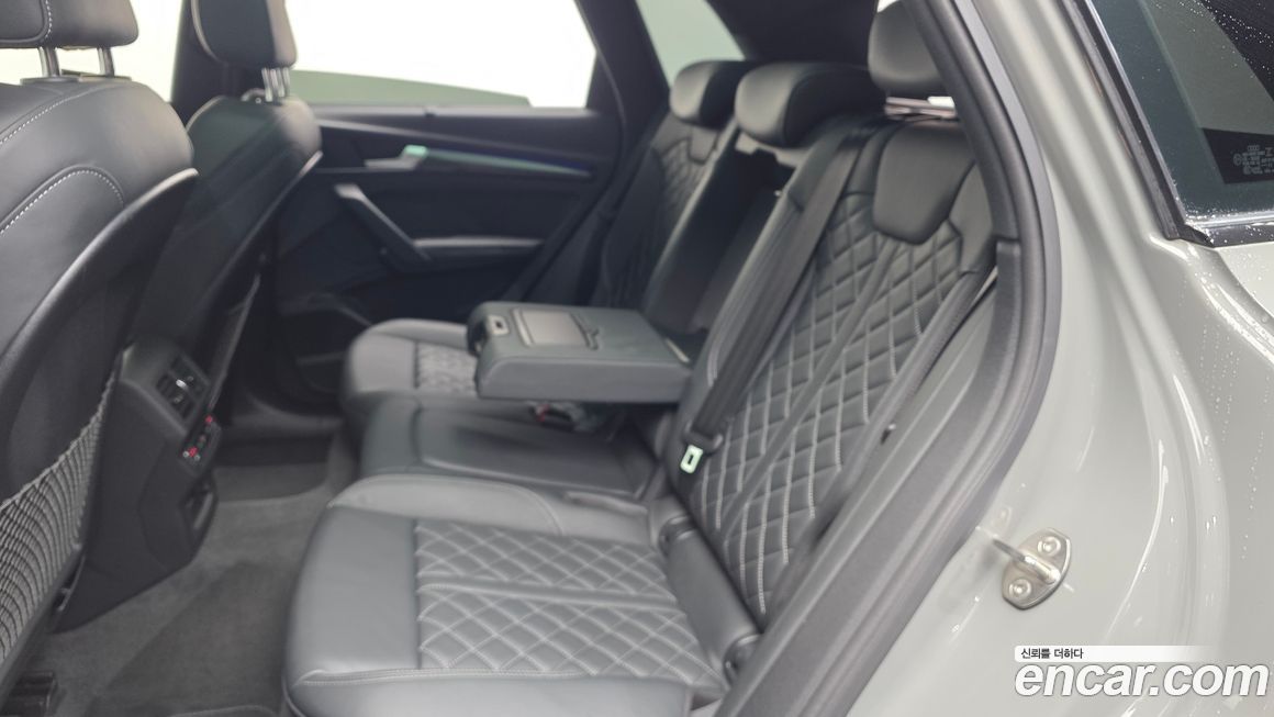 Audi SQ5 2021