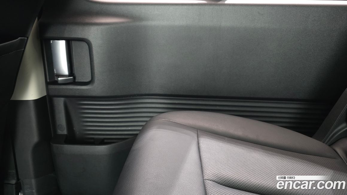 Hyundai Staria 2026