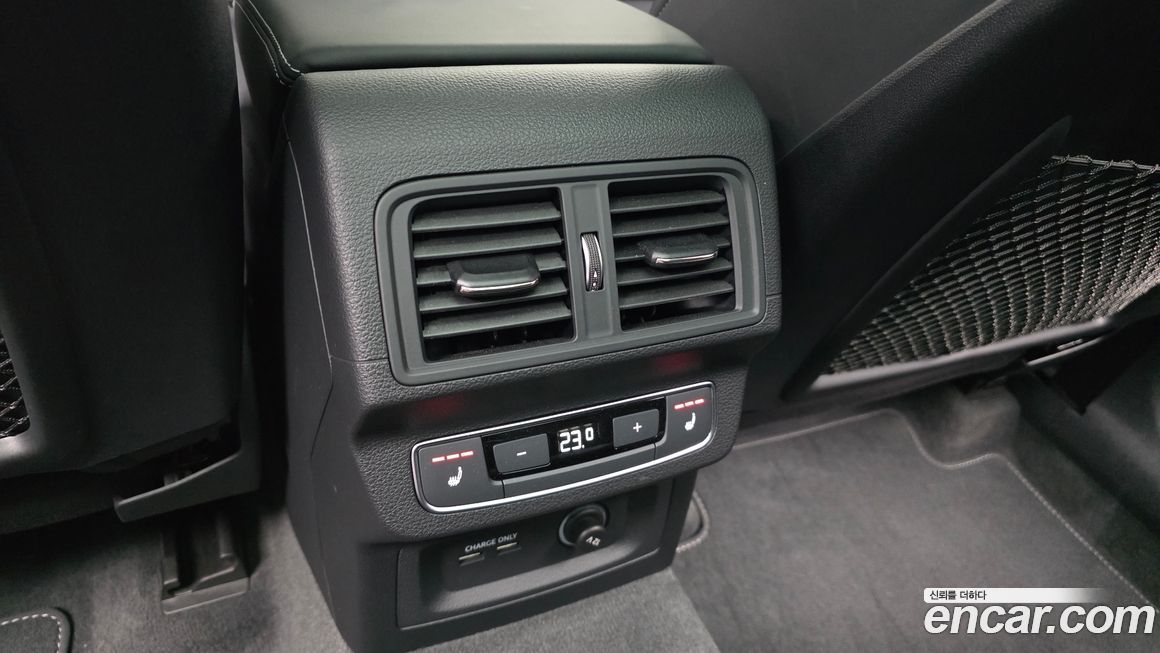 Audi SQ5 2021