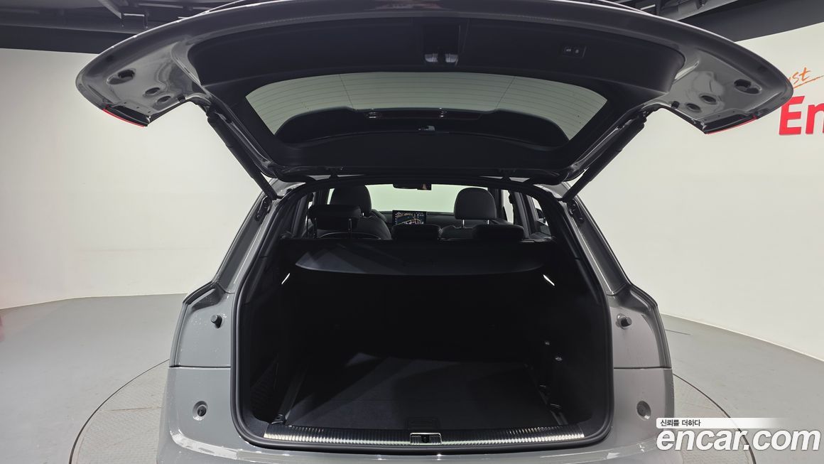 Audi SQ5 2021