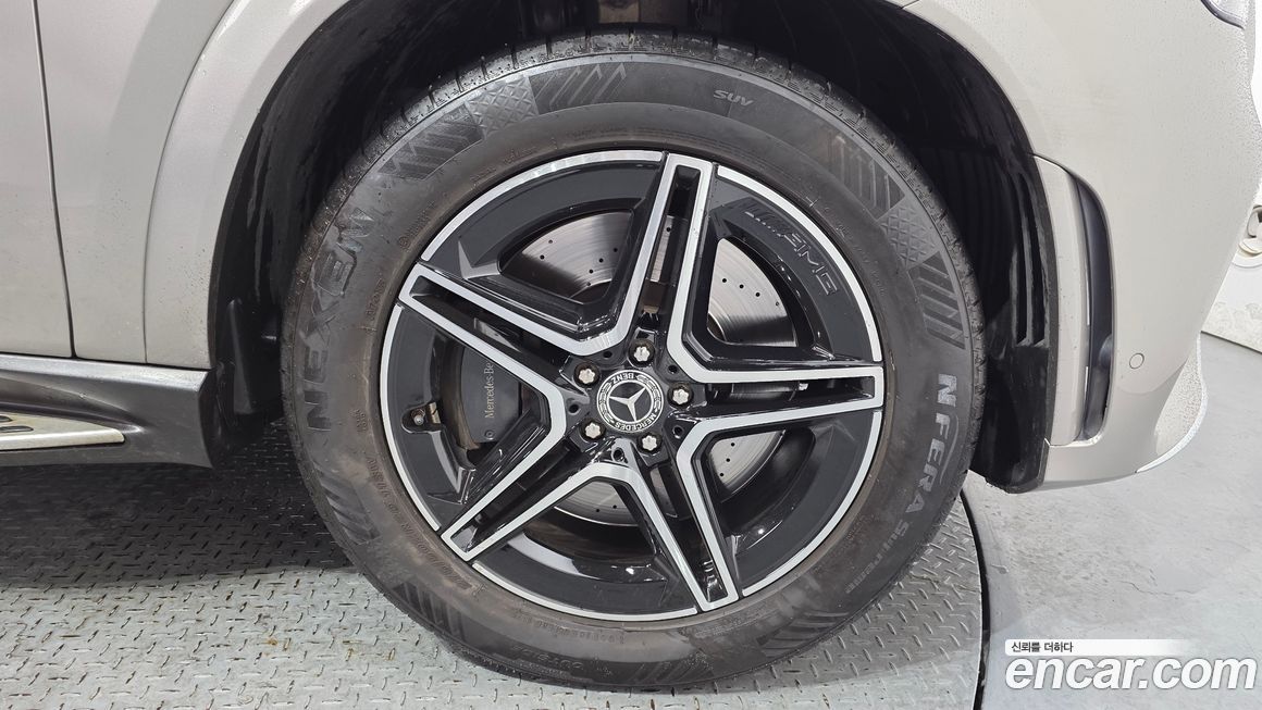 Mercedes-Benz GLE-Class 2021