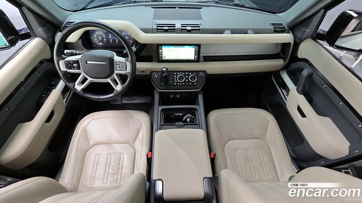 Land Rover Defender 2022