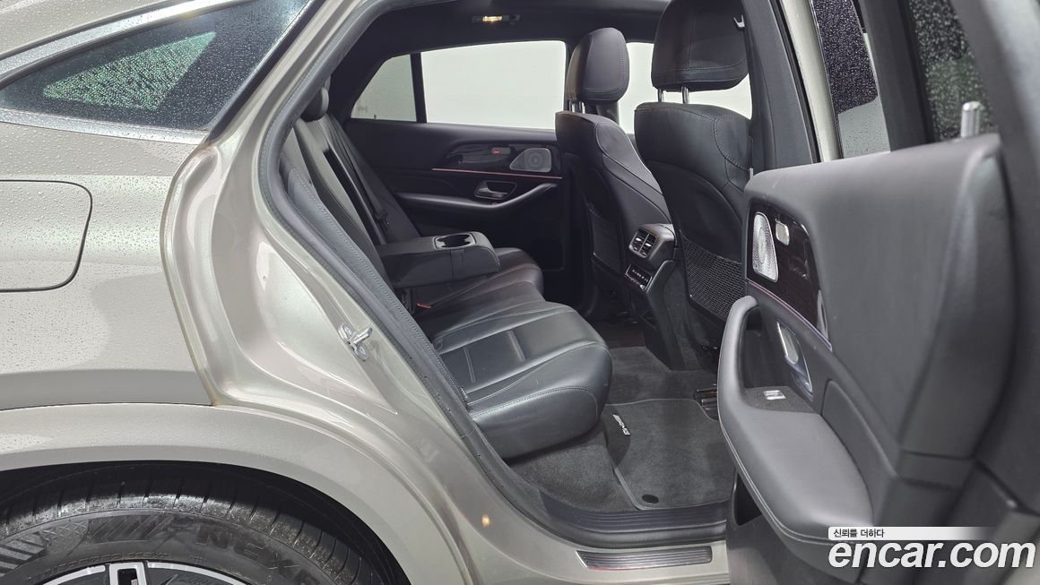 Mercedes-Benz GLE-Class 2021